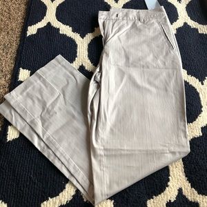 Lady Hagar golf or business pants